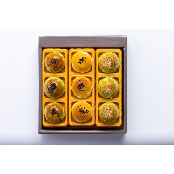 【順成蛋糕】J1中秋月餅禮盒｜斑蘭菠蘿蛋黃酥(豆沙)3入+斑蘭菠蘿蛋黃酥(芋泥)3入+豆沙蛋黃酥3入 ★9/1後出貨★