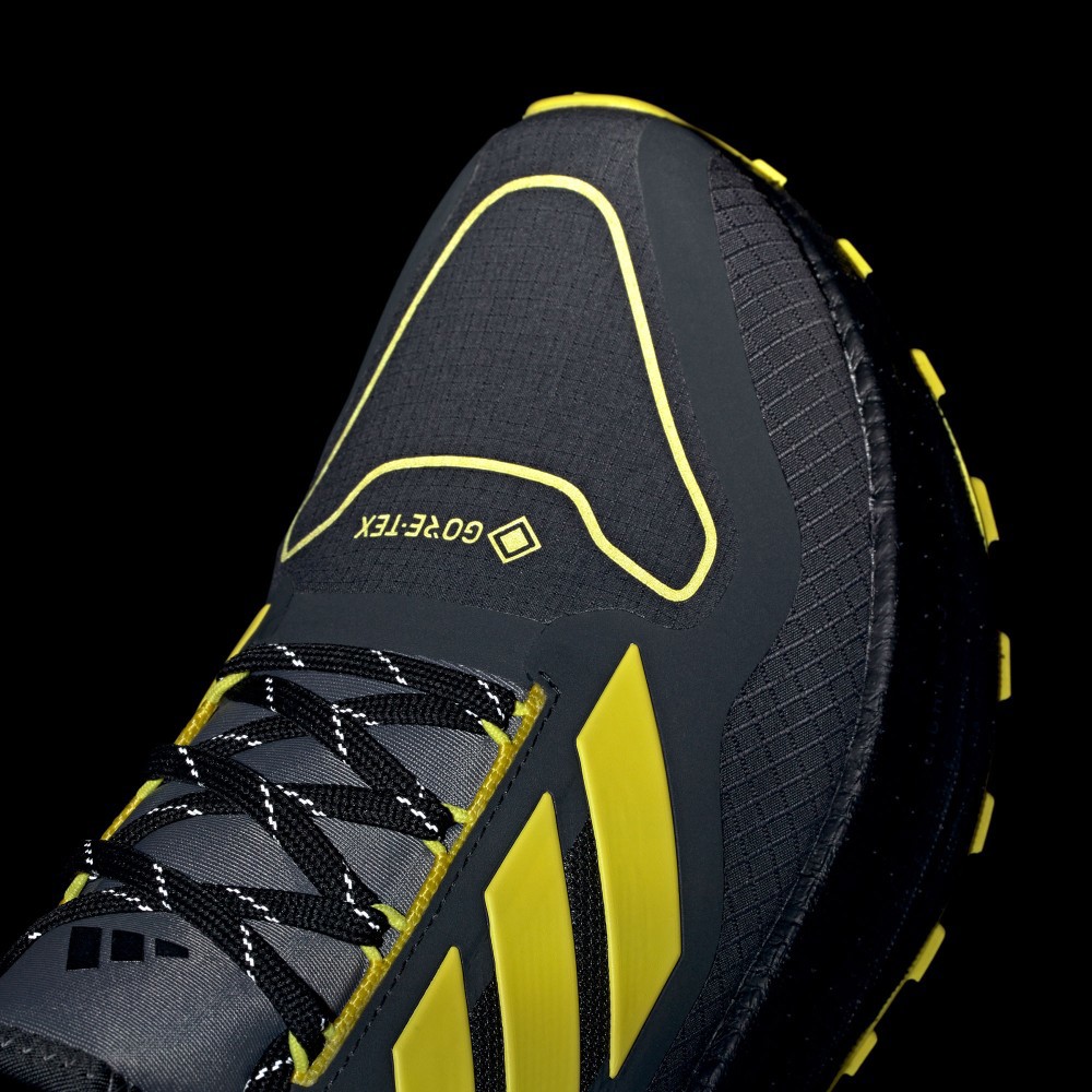 ULTRABOOST 5 GTX 跑鞋