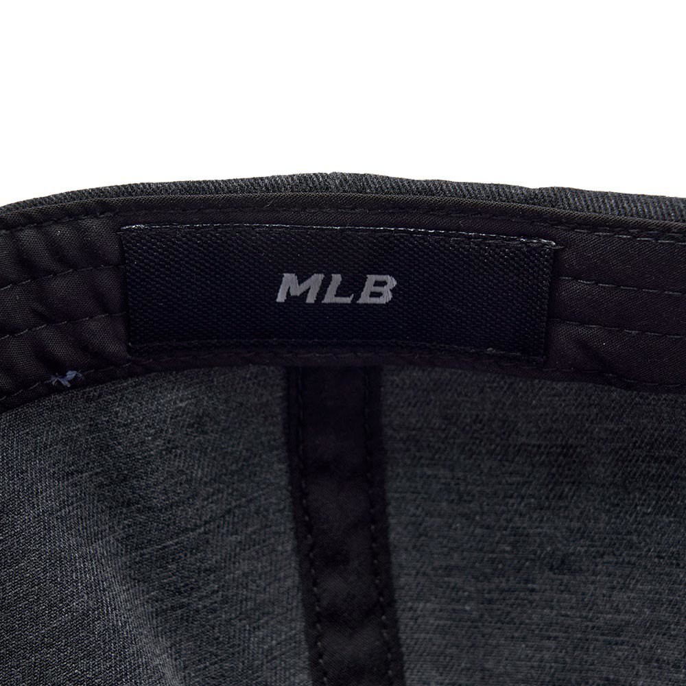 MLB KIDS 復古水洗刷舊可調式棒球帽 童帽 Varsity系列 紐約洋基隊 (7ACPV115N-50BKS)