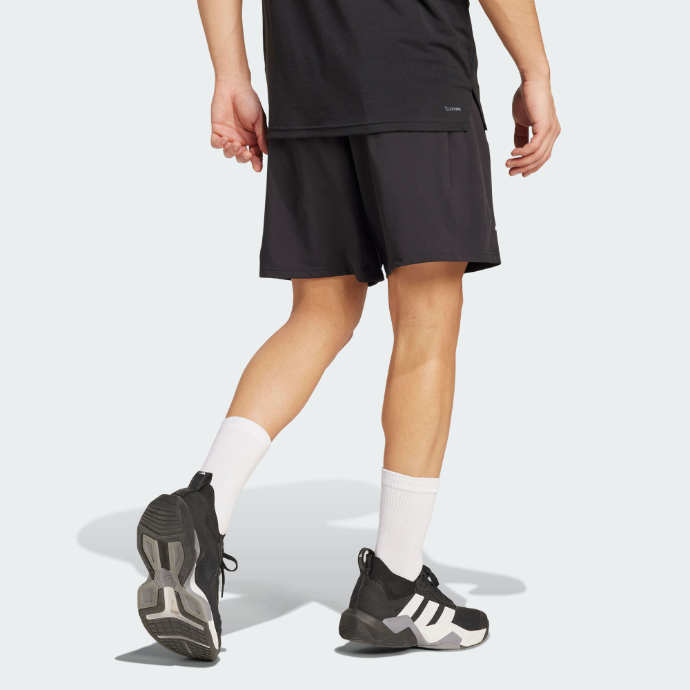 ESSENTIALS 運動短褲