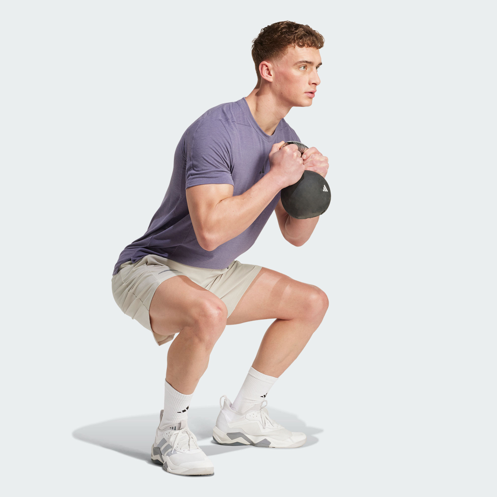 ESSENTIALS 運動短褲