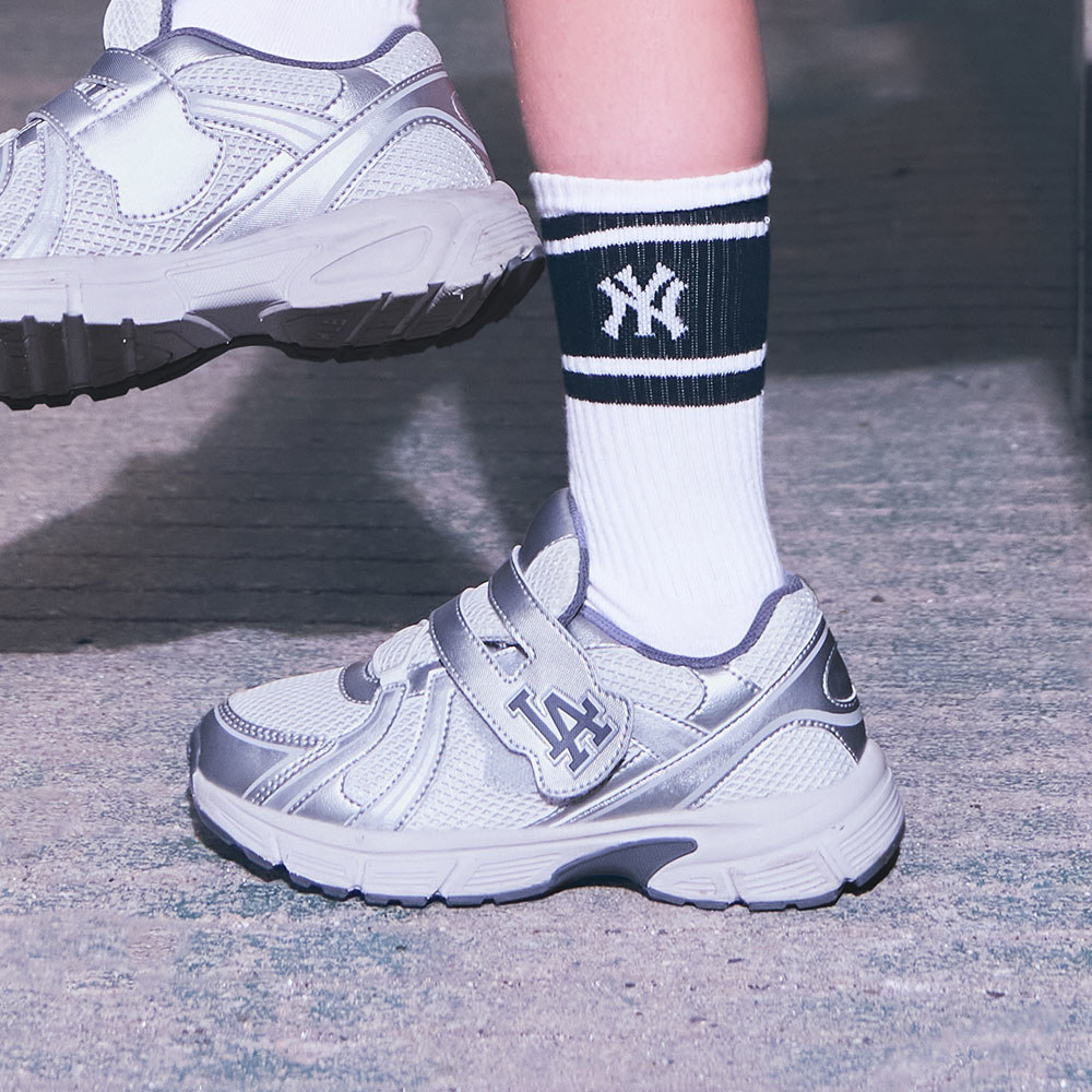 MLB Korea MLB KIDS 休閒鞋 童鞋 Track Runner系列 洛杉磯道奇隊 (7ARNCB75