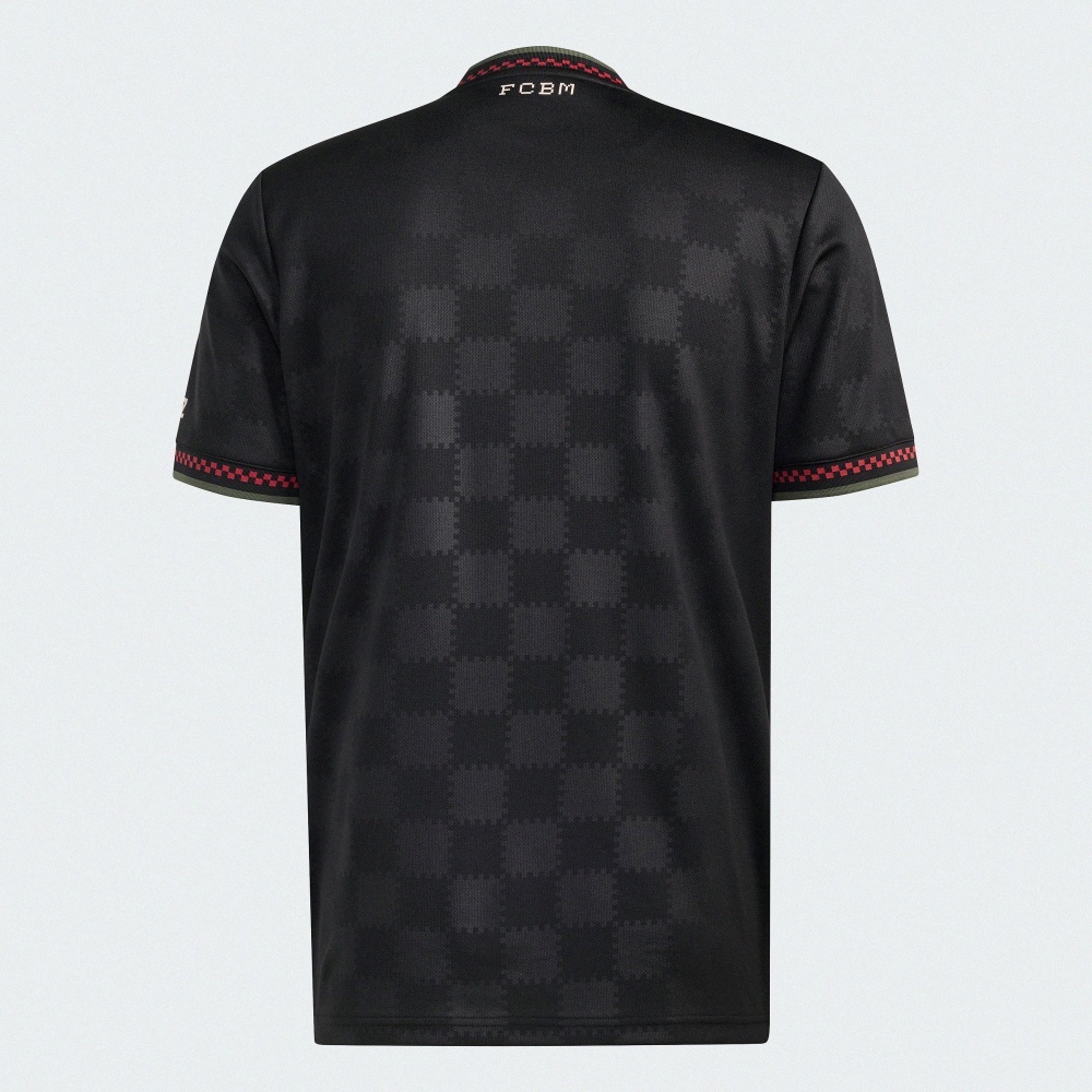 拜仁慕尼黑 25/26 第二客場球衣