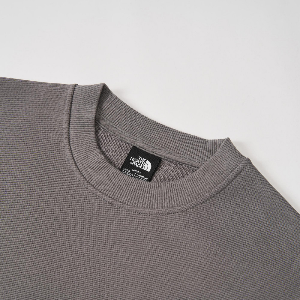 The North Face北面男女款灰色大尺寸品牌印花長袖大學T｜8F0M0UZ