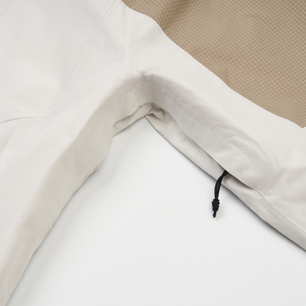 The North Face北面女款棕色Gore-Tex防水透氣衝鋒衣｜8EWQDIU