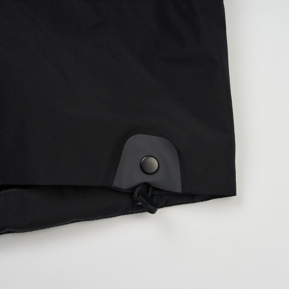 The North Face北面女款黑色Gore-Tex防水透氣衝鋒衣｜8EWQJK3