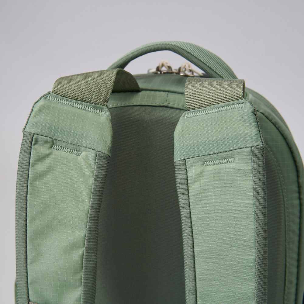 The North Face北面男女款綠色DWR防潑水休閒後背包｜52SWD5M