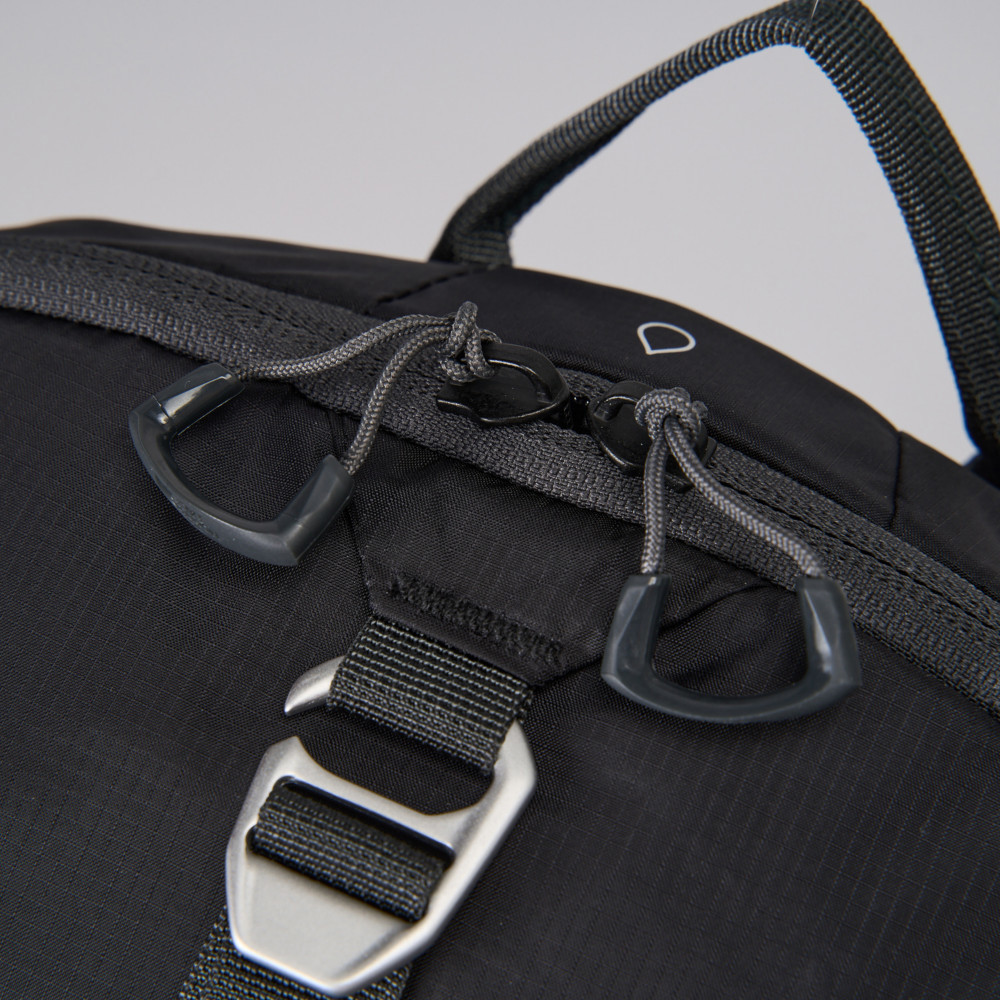 The North Face北面男女款黑色舒適背負後背包｜87C94GZ