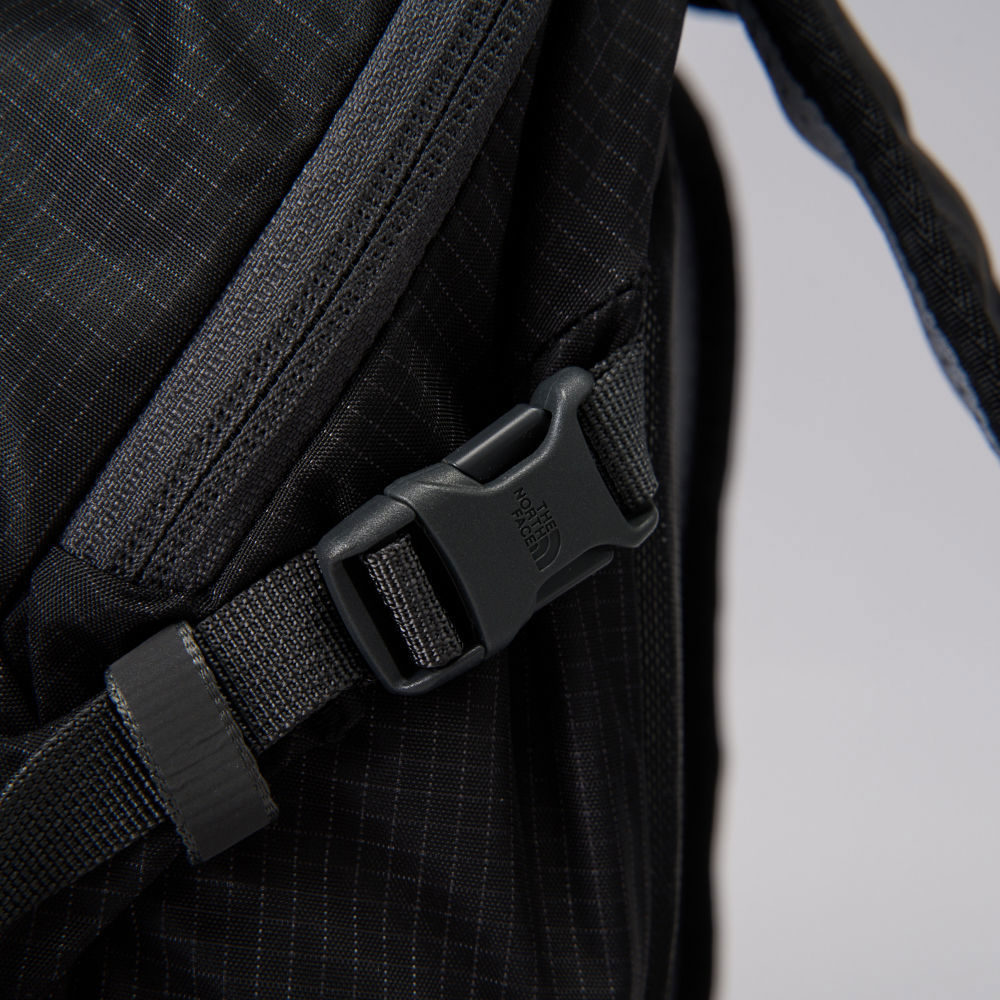 The North Face北面男女款黑色DWR防潑水後背包｜87CA4GZ