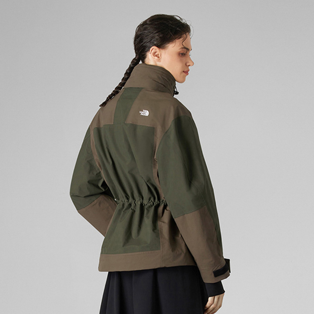 UE女款綠色DRYVENT防水衝鋒衣｜8E6S0QP