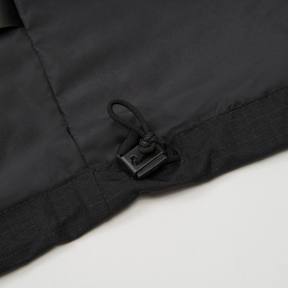 經典ICON女款黑色DRYVENT防水衝鋒衣｜88YXJK3