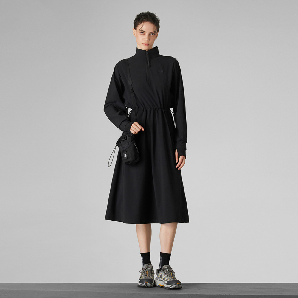 UE女款黑色DWR防潑水長裙｜8E6TJK3