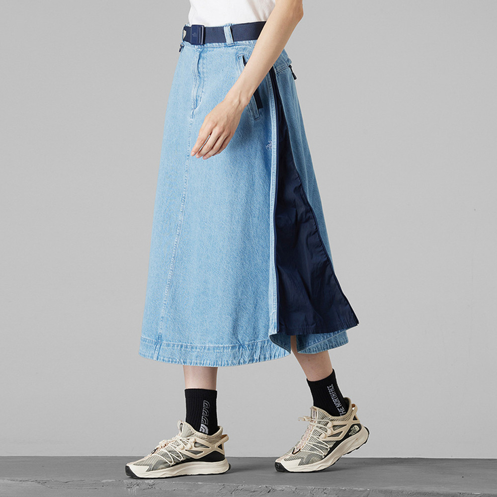 UE女款藍色純棉附可拆卸腰帶丹寧短裙｜8E6XDF7