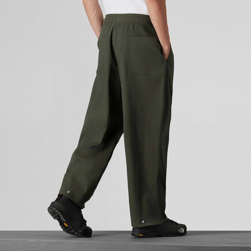 UE男款灰褐色DWR防潑水休閒長褲｜8E4R21L