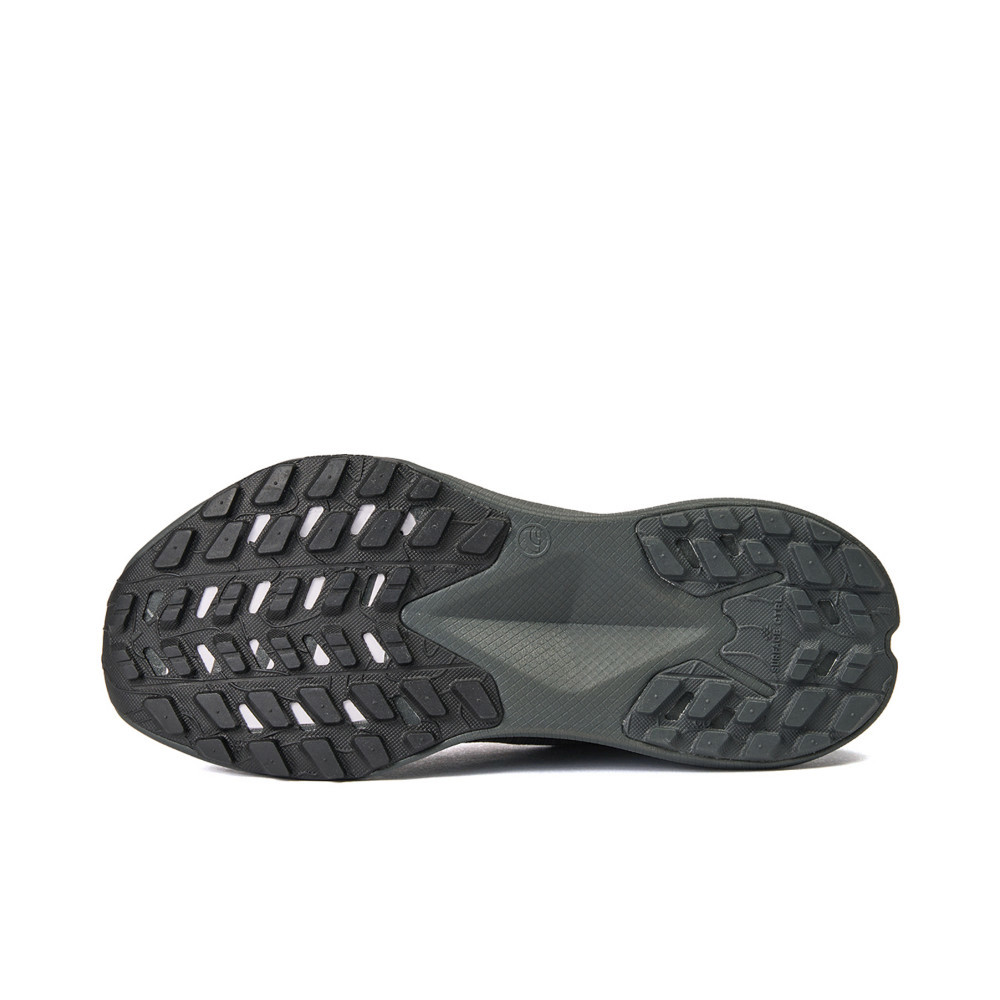 The North Face北面女款黑色抓地野跑鞋｜8A9SMN8