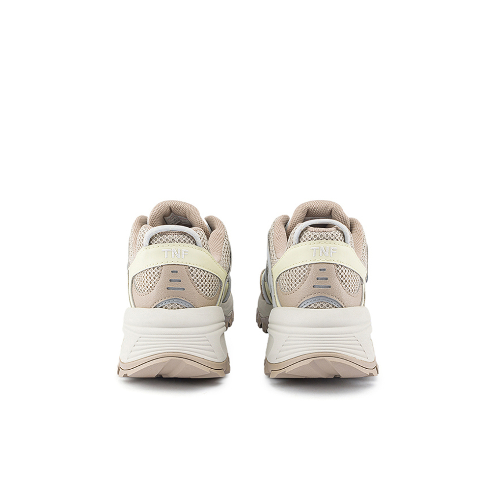 The North Face北面男女款棕色Gore-Tex防水抓地耐磨徒步鞋｜8ADUEZO