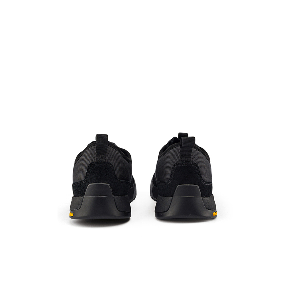 The North Face北面男女款黑色舒適透氣耐磨抓地運動鞋｜8AD9KX7