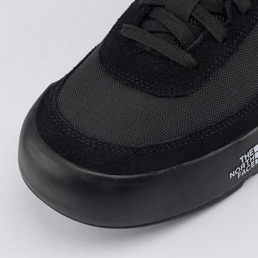 The North Face北面男女款黑色舒適透氣耐磨抓地運動鞋｜8AD9KX7