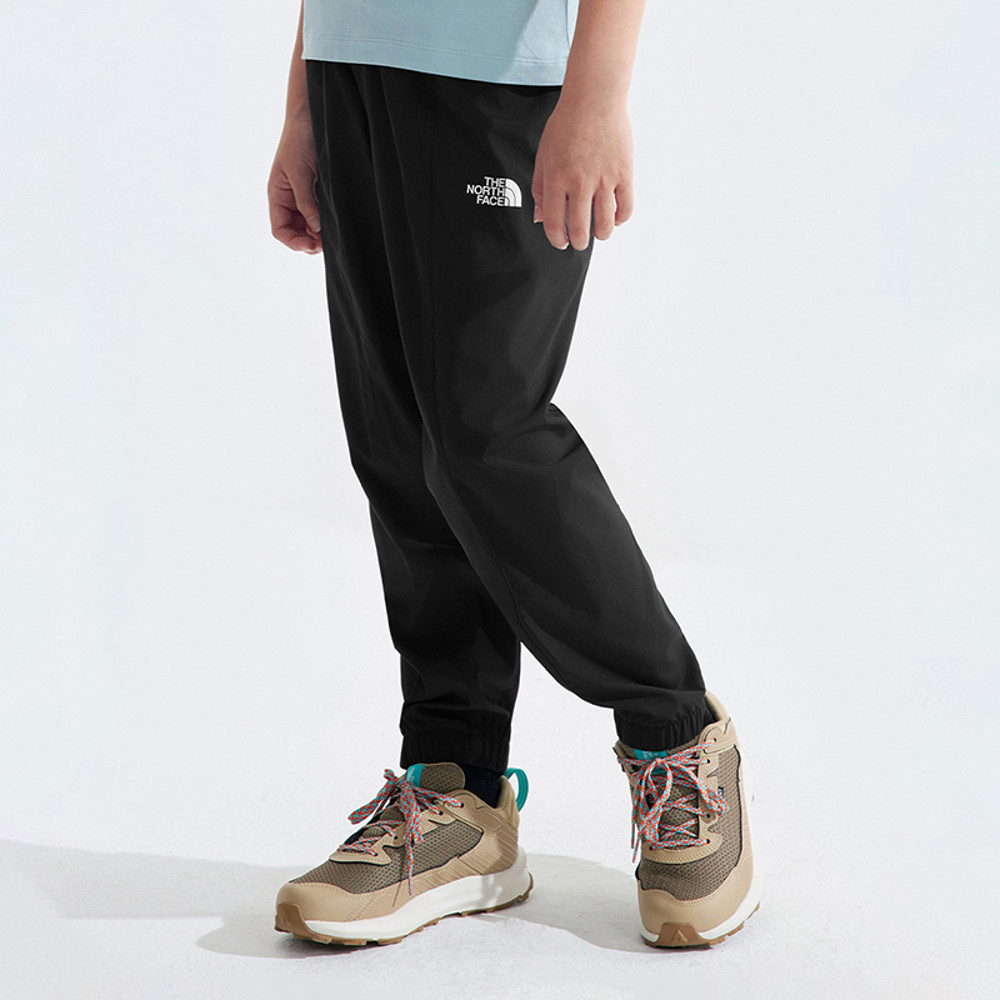 The North Face北面兒童黑色DWR防潑水休閒長褲｜89XDJK3