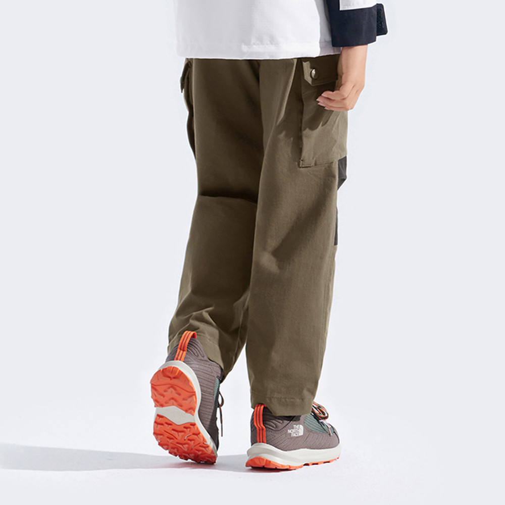 The North Face北面兒童綠色DWR防潑水休閒長褲｜8DU4BQW