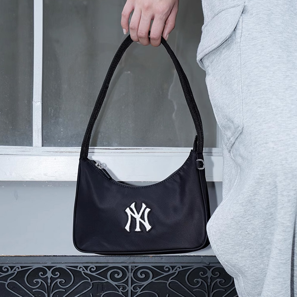 MLB 腋下包 肩背包 紐約洋基隊 (3ABQB045N-50BKS)