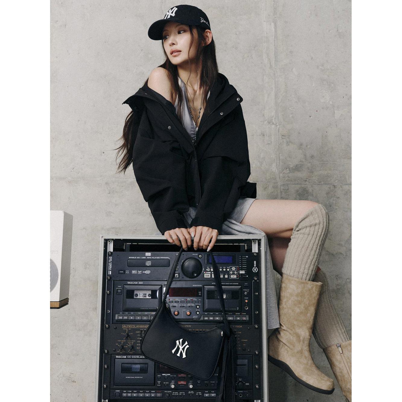 MLB 腋下包 肩背包 紐約洋基隊 (3ABQB045N-50BKS)