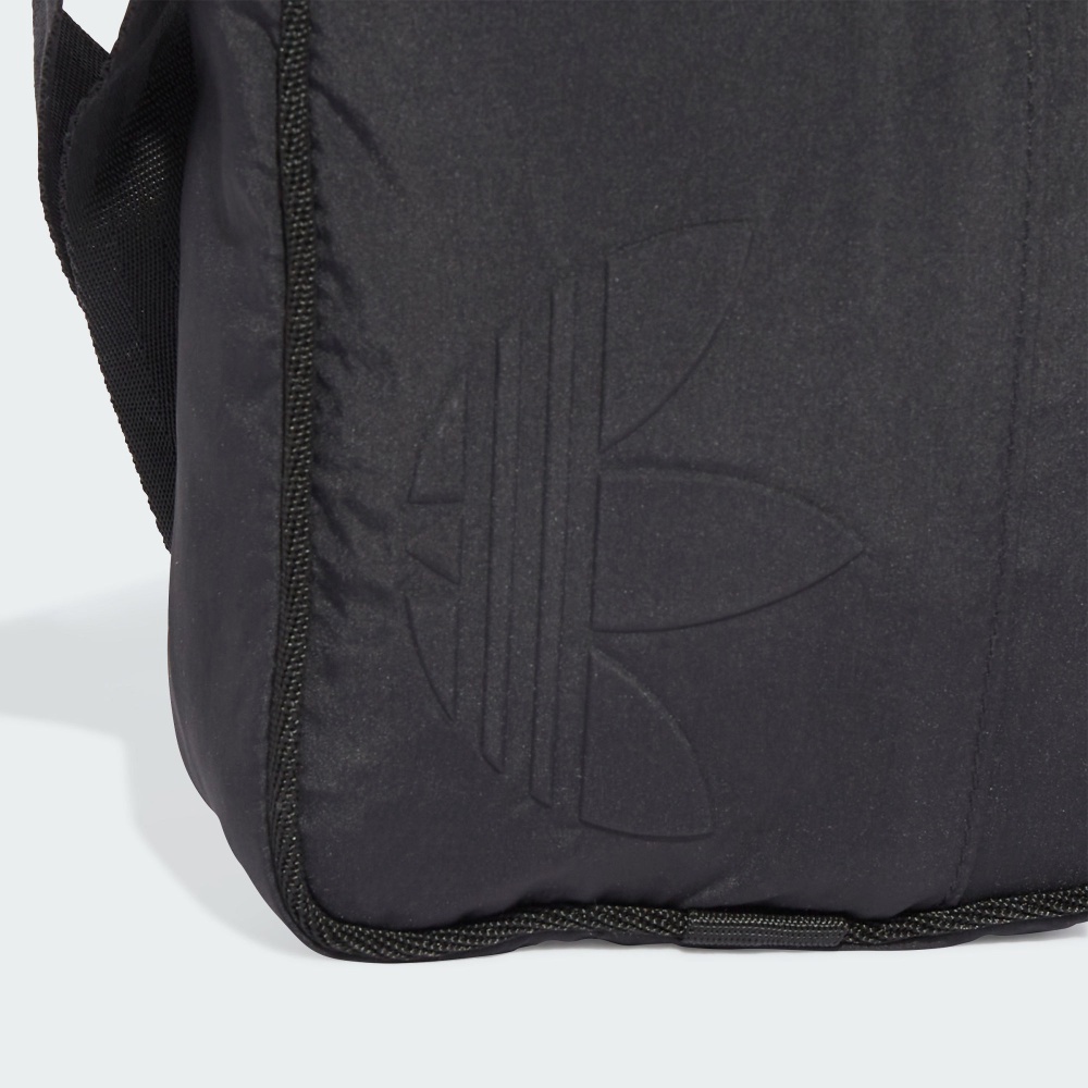 EVERYDAY ICONS 斜背包