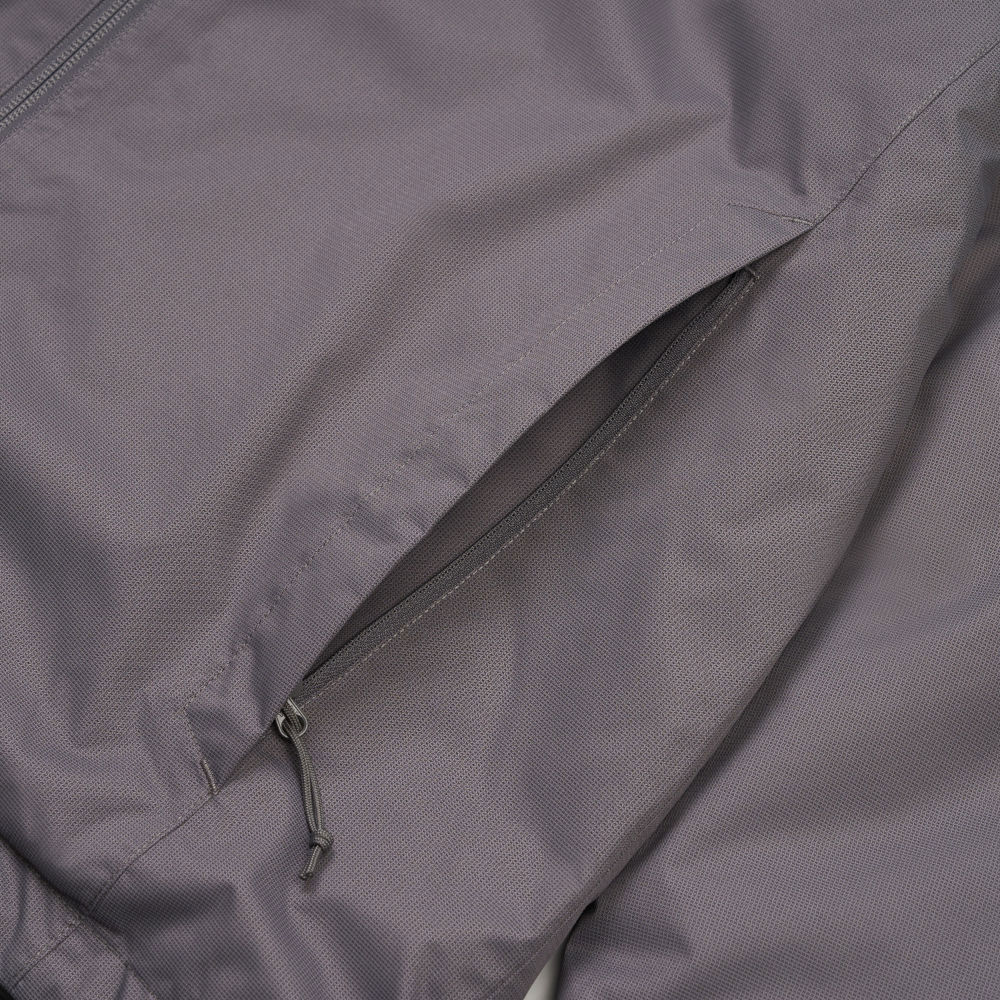 The North Face北面男款灰色DryVent防水透氣鋪棉外套｜89TH0V3