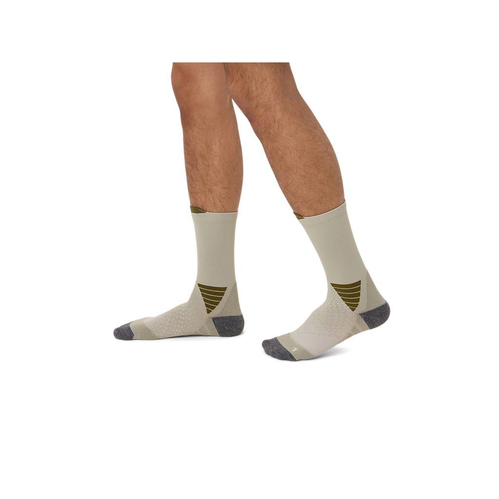 中筒襪 男女中性款  跑步配件 3013B099-300