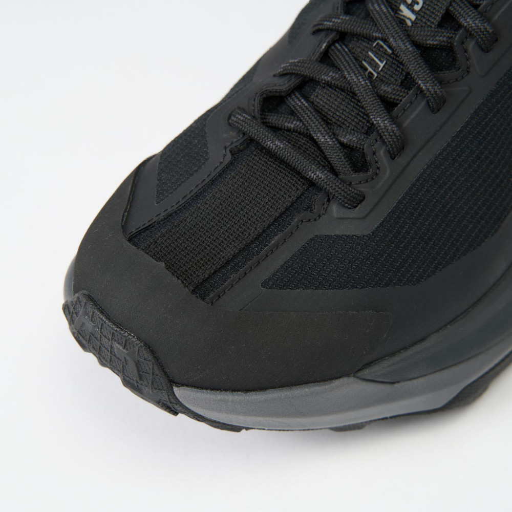 The North Face北面男款黑色Gore-Tex防水透氣徒步鞋｜8D9XVMI