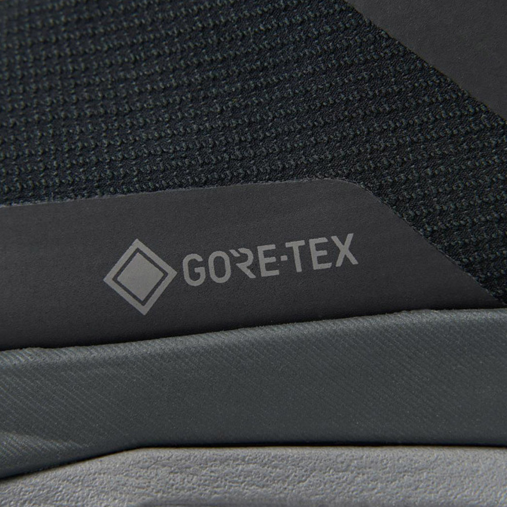 The North Face北面男款黑色Gore-Tex防水透氣徒步鞋｜8D9XVMI