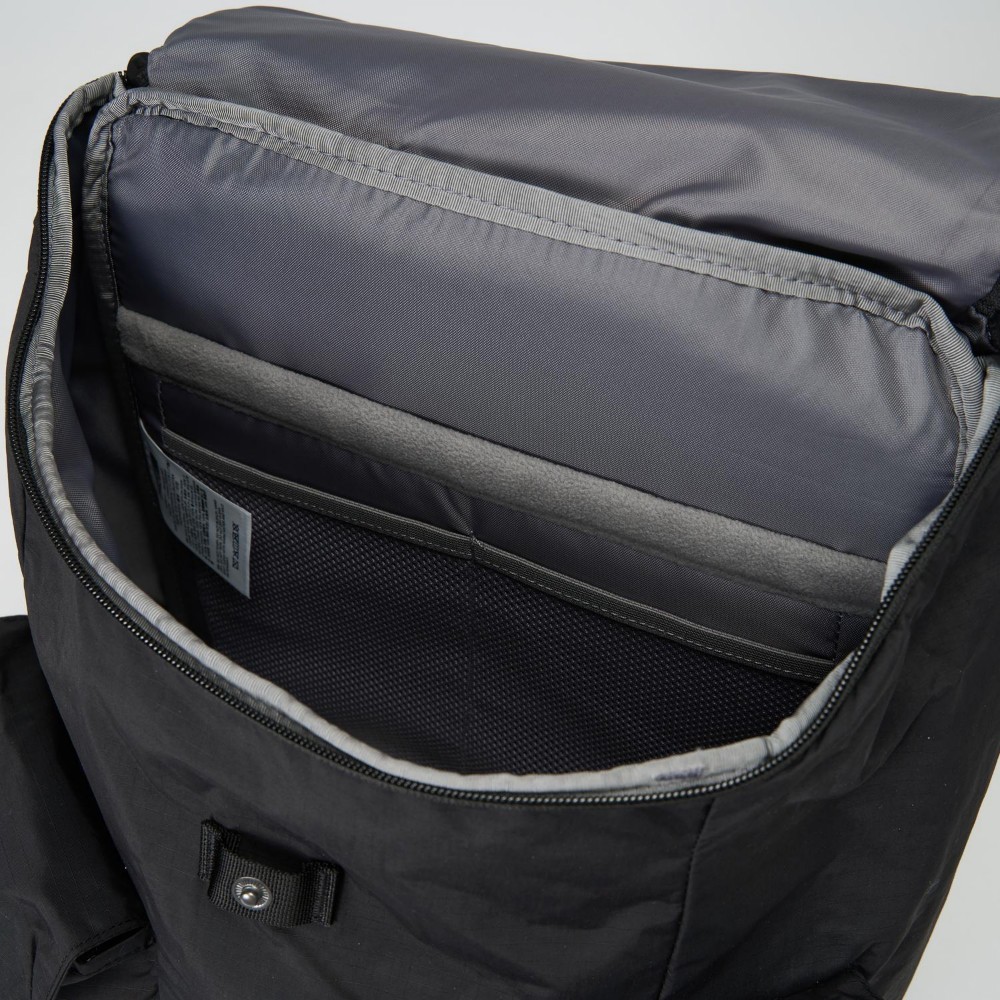 The North Face北面男女款黑色大容量休閒後背包｜8EERJK3