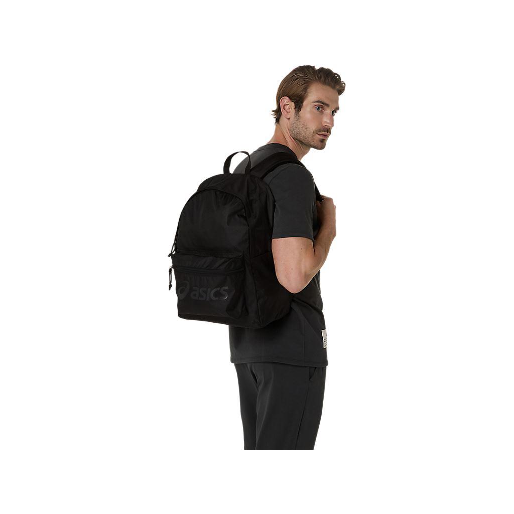 後背包 男女中性款  訓練配件 3033C137-001