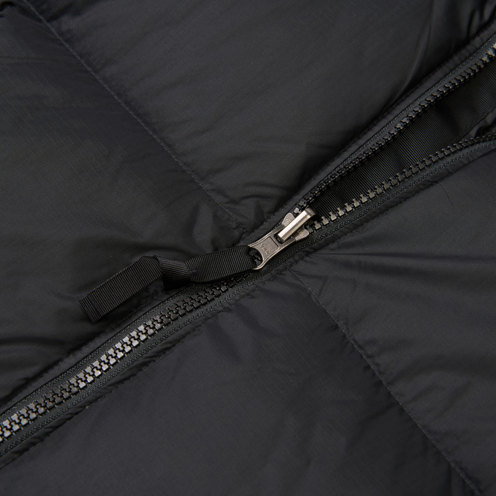 經典1996男款黑色DWR防潑水羽絨外套｜3C8DGOE