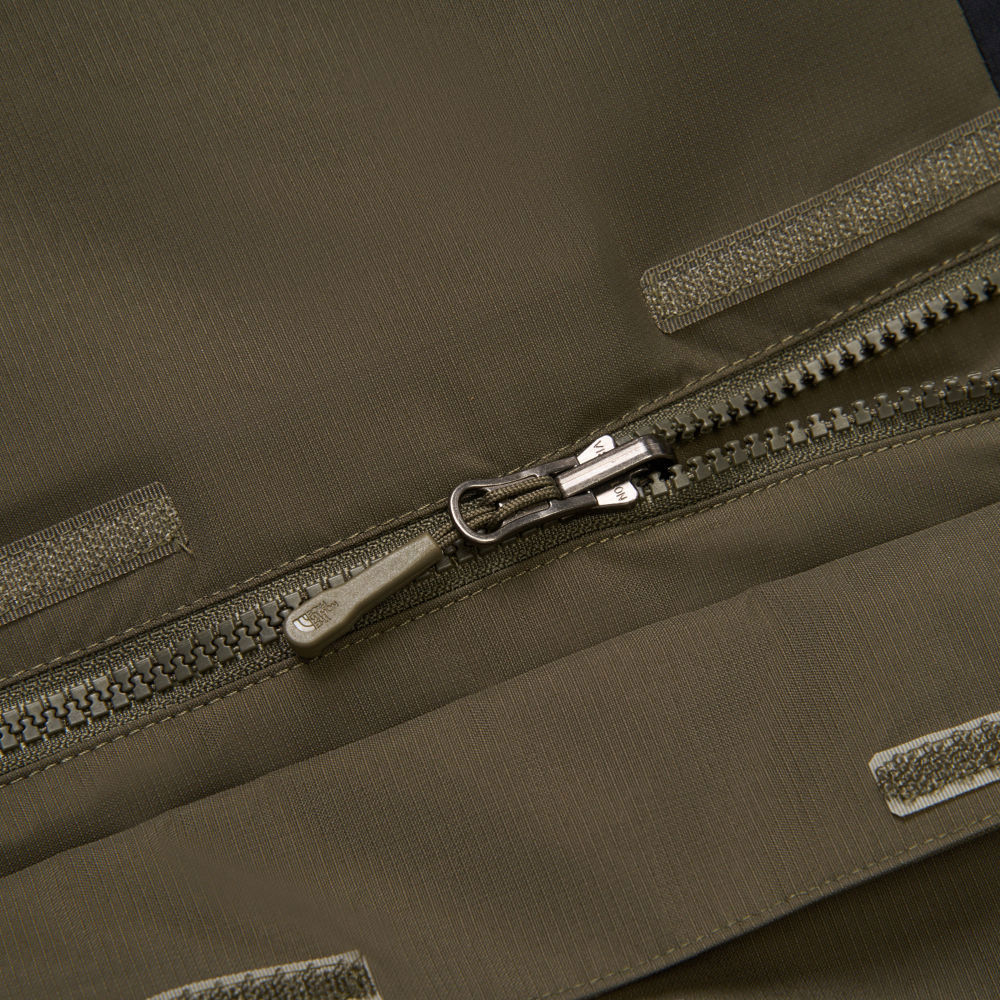 The North Face北面男款灰褐色DRYVENT防水羽絨內裡三合一外套｜8GJZ21L