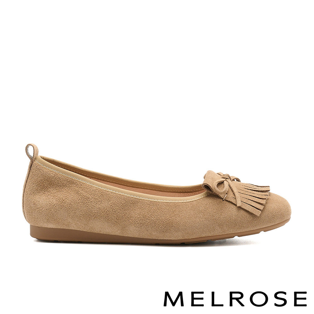 MELROSE 美樂斯 復古氣質蝴蝶結流蘇牛麂皮圓頭平底鞋－棕