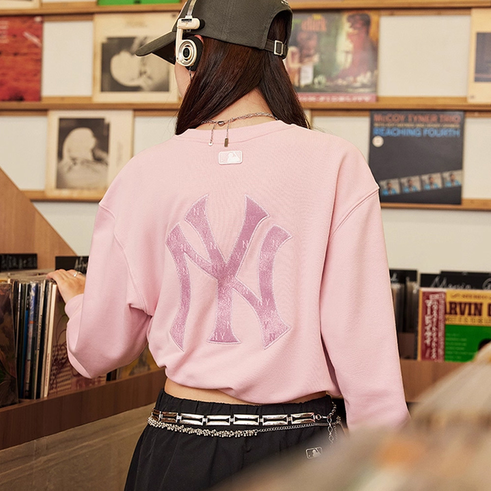 MLB 背後大Logo長袖大學T Monogram系列 紐約洋基隊 (3AMTM0654-50PKM)｜舒