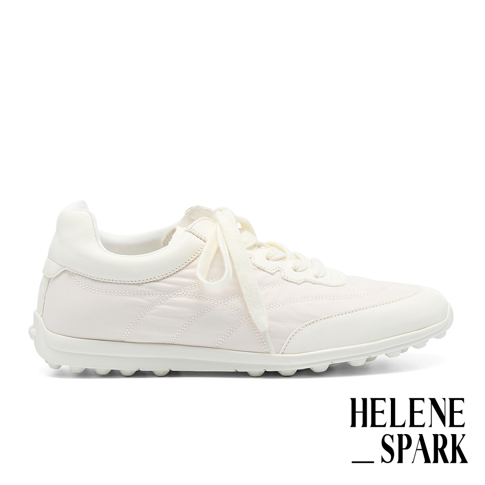 HELENE_SPARK 美式復古LOGO愛心釦異材質綁帶薄底休閒鞋－米白