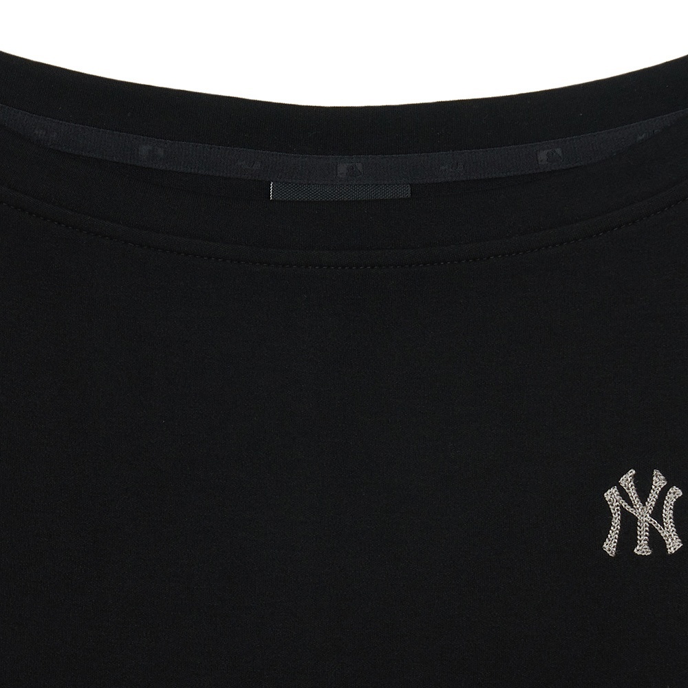 MLB 女版小Logo 短版一字領大學T 紐約洋基隊 (3FMTB0454-50BKS)