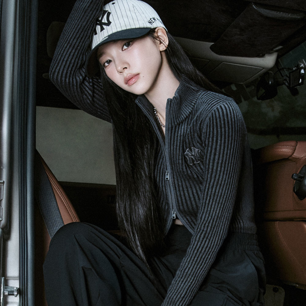 MLB 女版長袖復古水洗針織衫 紐約洋基隊 (3FKCB0354-50CGS)