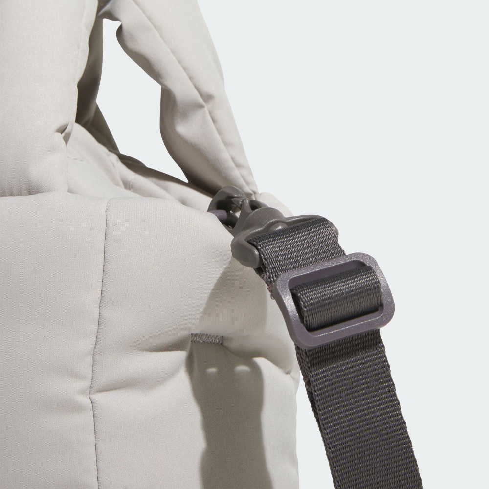 MUST HAVES 蓬鬆小包