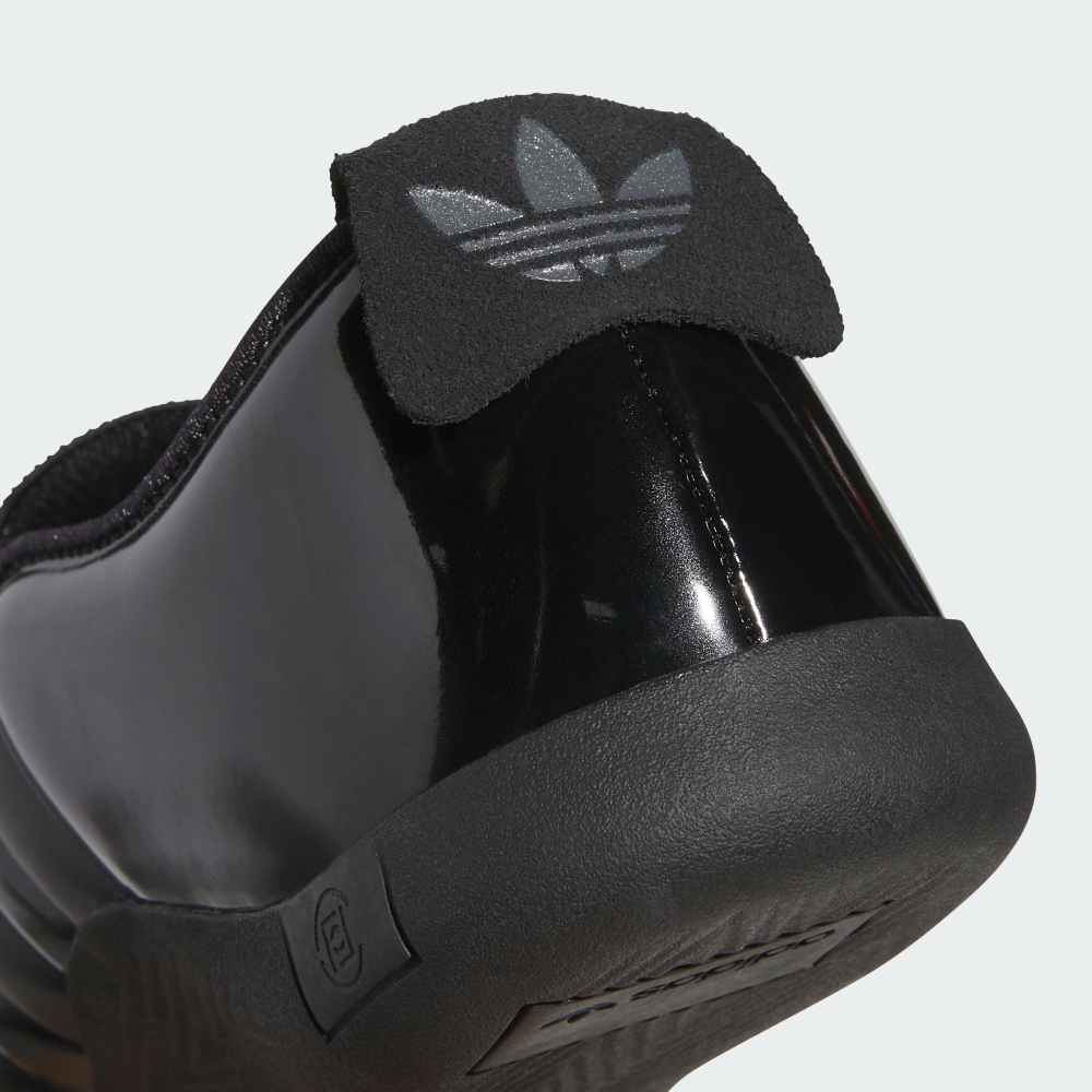 CAROLINE HU X EDISON CHEN TAEKWONDO 休閒鞋