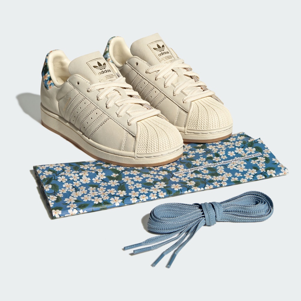 Adidas SUPERSTAR II X LIBERTY LONDON 運動休閒鞋｜後跟拉環裝飾有經典－