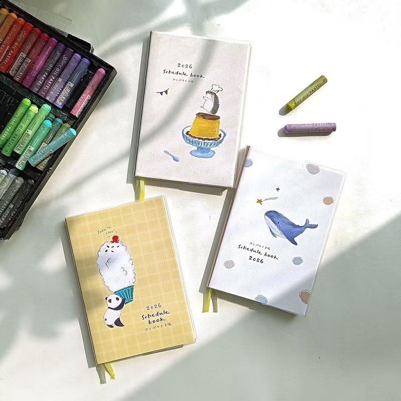 2026年 暖暖時光系列 年度膠皮手冊 32K-布丁/鯨魚/白飯