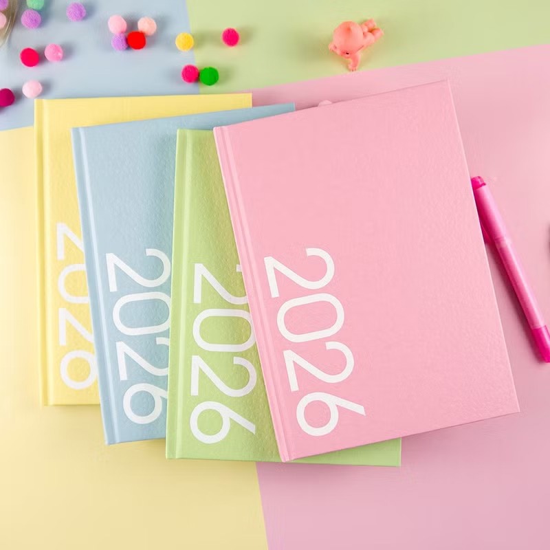 綠的事務conifer 2026年 玩色精裝 直式週誌 25K-芍藥粉/諾言藍/洋甘菊/香草園