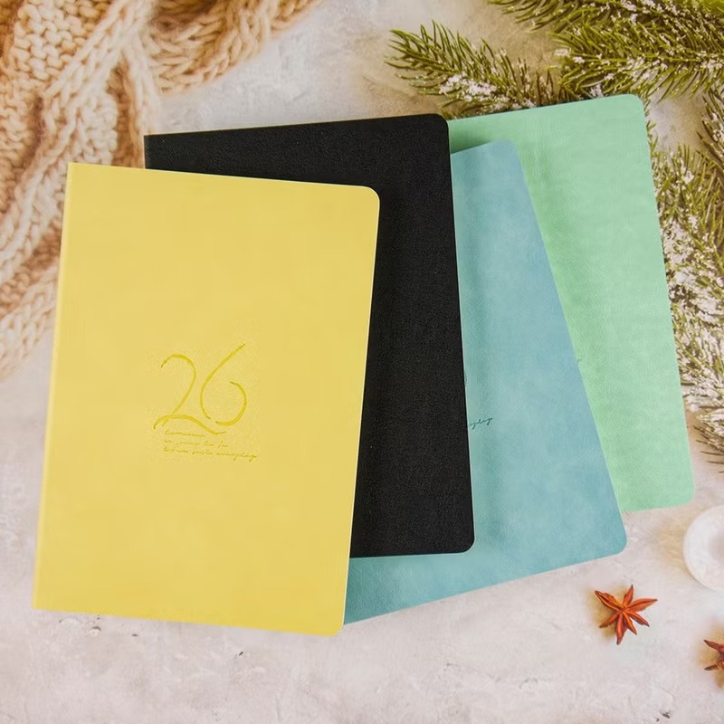 綠的事務conifer 2026年 光合軟皮方格週誌 25K-藍風/靜水/檸光/深暮