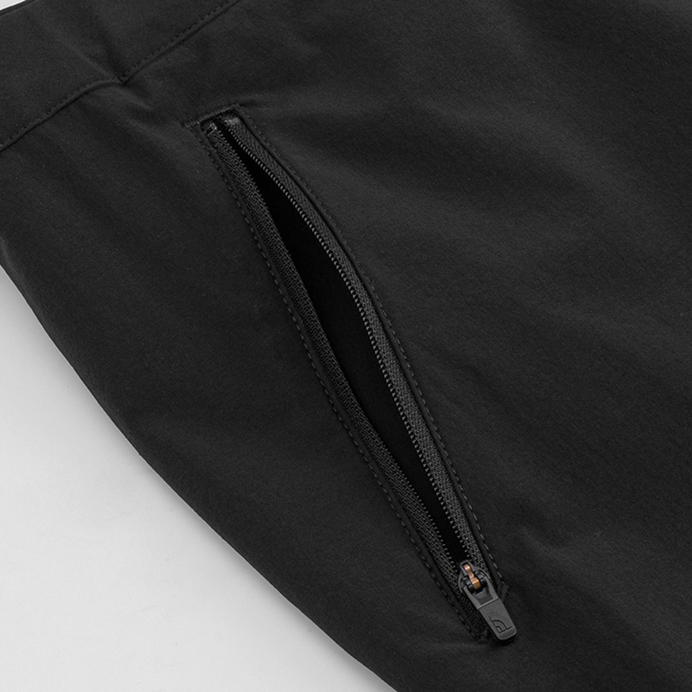 The North Face北面女款黑色COOLTOUCH觸膚涼感戶外徒步長褲｜8CJWJK3