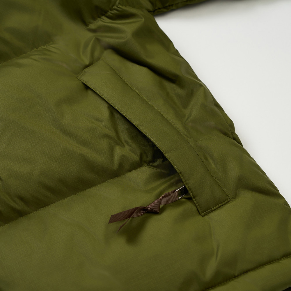 經典1996男款綠色DWR防潑水羽絨外套｜3C8DE59