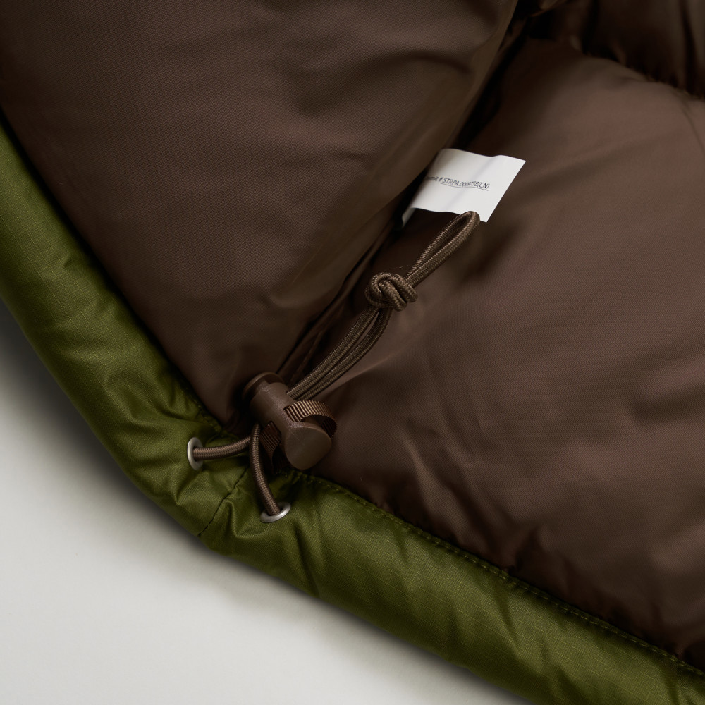 經典1996男款綠色DWR防潑水羽絨外套｜3C8DE59