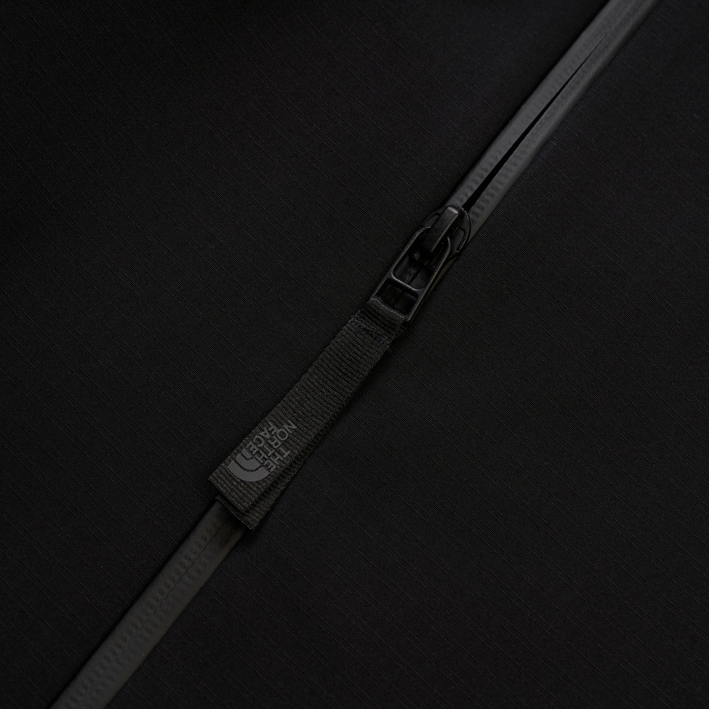 UE男款黑色DRYVENT防水衝鋒衣｜8E5YJK3